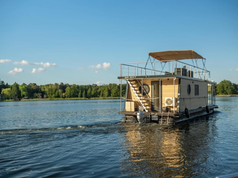 Alquiler Casa flotante WOMA con o sin  título de navegación