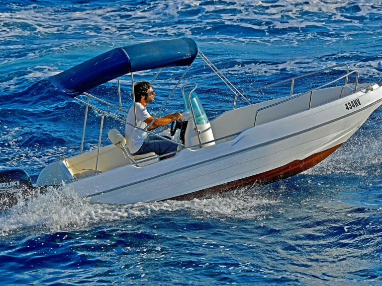 Alquiler de barcos Hvar barato de Mediteran 16