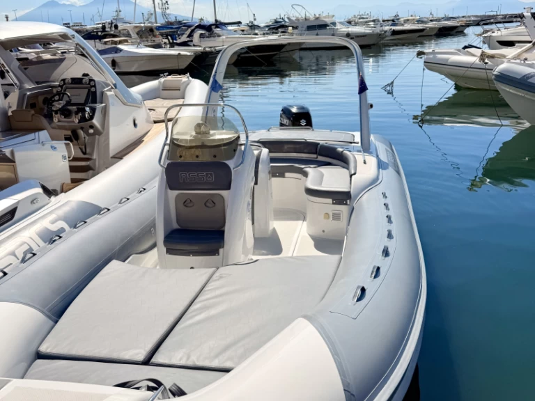 Alquiler Porto di Mergellina - Asso CHARISMA PASSIONE en SamBoat