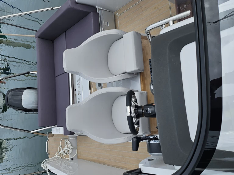 Lancha para alquilar La Forêt-Fouesnant al mejor precio