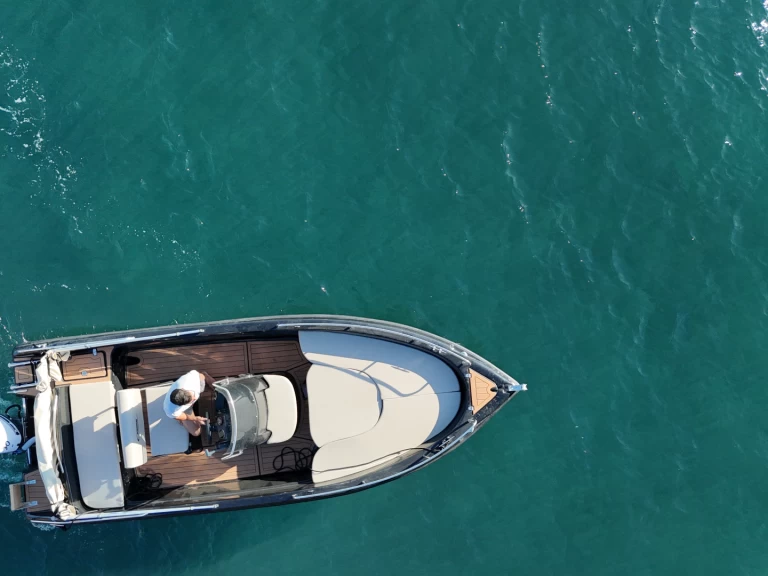 Alquiler de Lancha, con o sin patrón Poseidon Firá