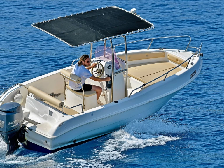 Alquiler Hvar - Bellingardo OPEN 550 en SamBoat