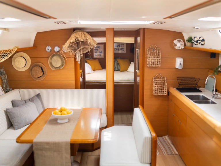 Alquiler de barcos Préveza barato de Sun Odyssey 469