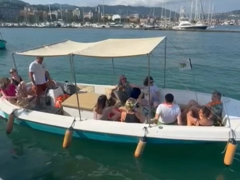 Alquiler Lancha Gozzo con o sin  título de navegación