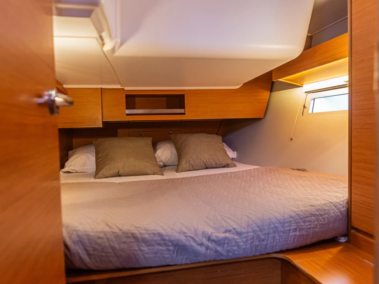 Alquiler de barcos Palermo barato de Dufour 390 Grand Large