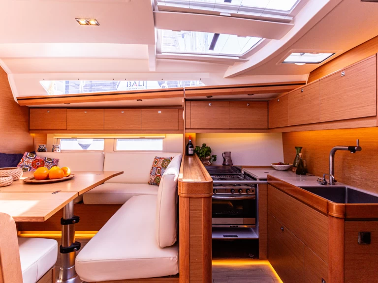 Alquiler Velero Dufour con o sin  título de navegación