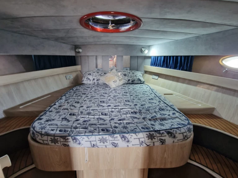 Alquiler Lancha Partenautica con o sin  título de navegación