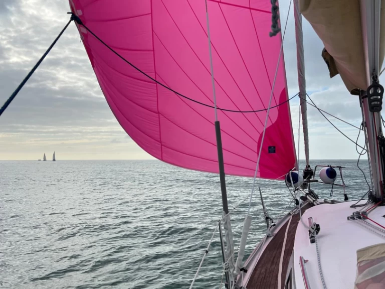 Alquiler de embarcaciones Bavaria Bavaria 32 Cruiser enLa Rochelle en Samboat