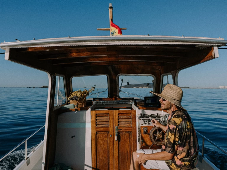 Alquiler Lancha Copino con o sin  título de navegación