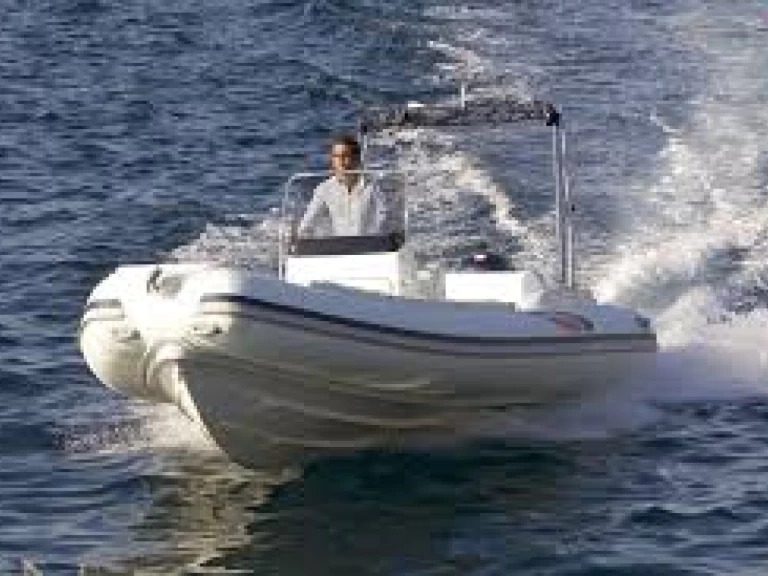 Neumática para alquilar Kissamos al mejor precio