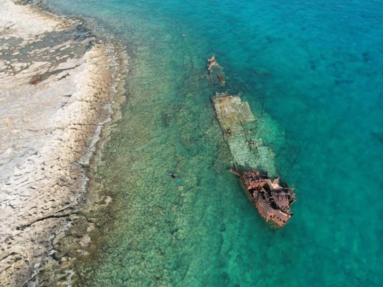 Alquiler de Neumática, con o sin patrón Galaxy  Kissamos