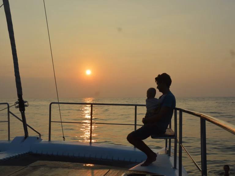 Alquiler Catamarán Ceycat'53 con o sin  título de navegación