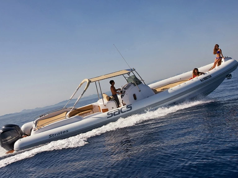 Alquiler de Sacs Stratos 42 en Bonifacio Port