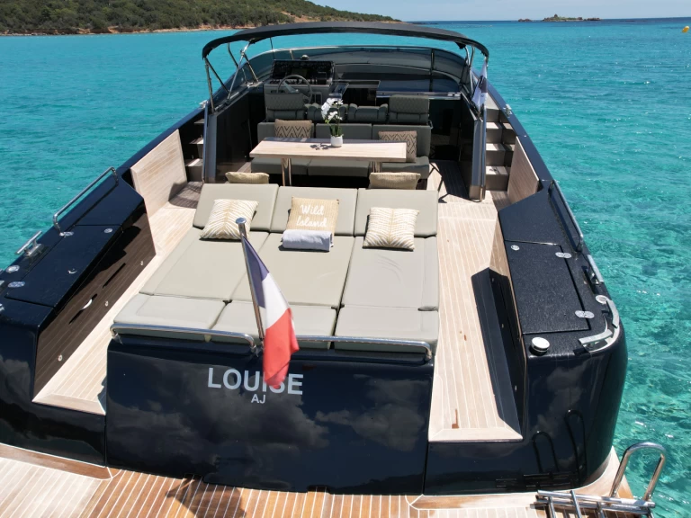 Continental 50 de alquiler a Porto-Vecchio