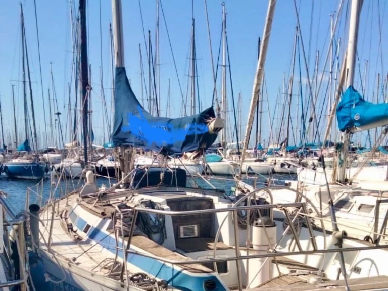 Alquiler Cagliari Port - Bénéteau Canot 390 en SamBoat