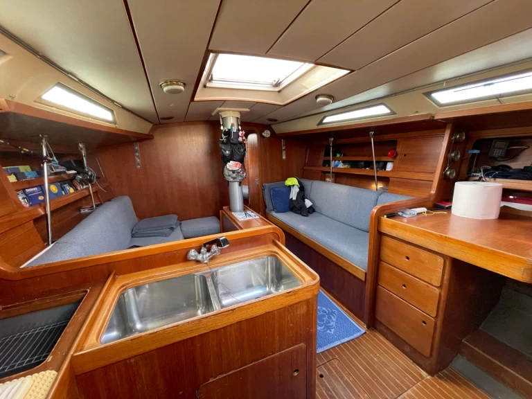 Alquiler de barcos Cagliari Port barato de Canot 390