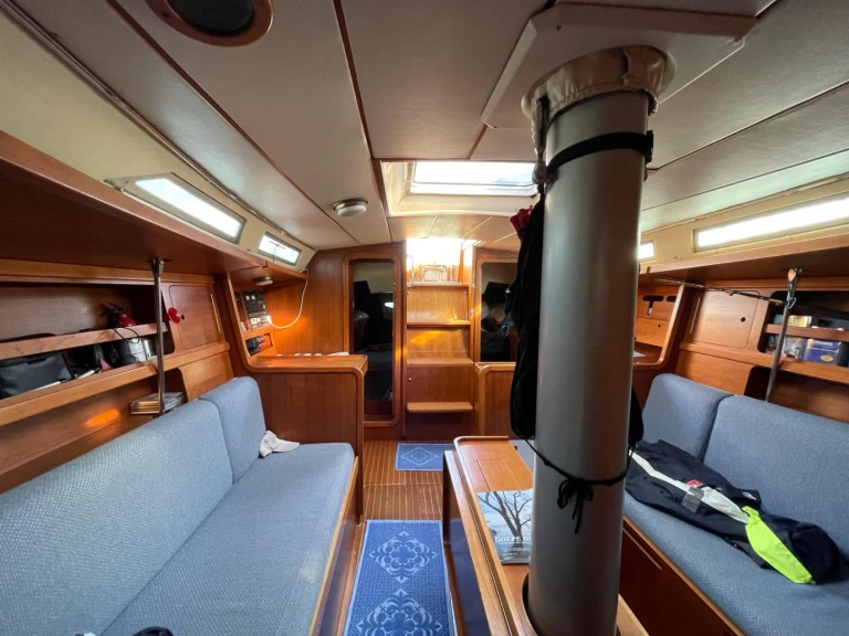 Alquiler Velero en Cagliari Port - Bénéteau Canot 390