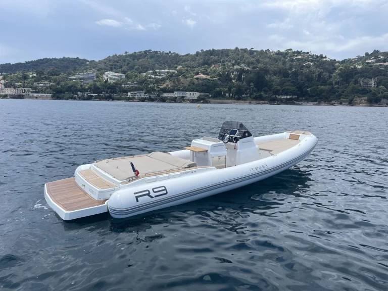 Alquiler Neumática en Cannes - Renier Renier R9 Tourer