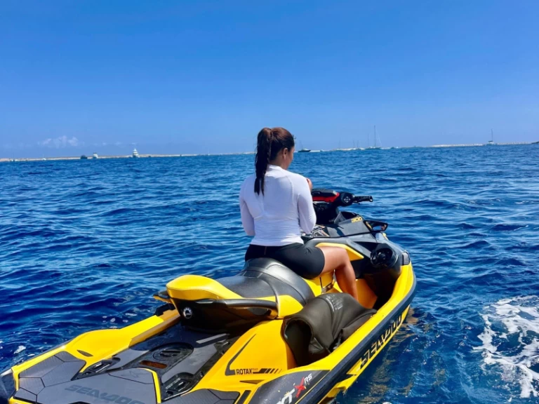 Alquiler Marina Ibiza - Sea-Doo RXT X 300 en SamBoat