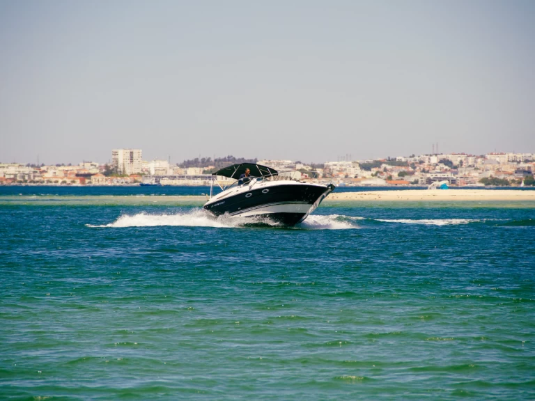 Alquiler de Lancha, con o sin patrón Monterey Marina de Tróia