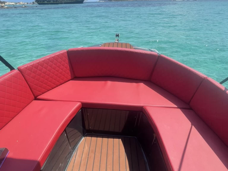 Aquastar Aquastar 600 RIB de alquiler a Vourvourou