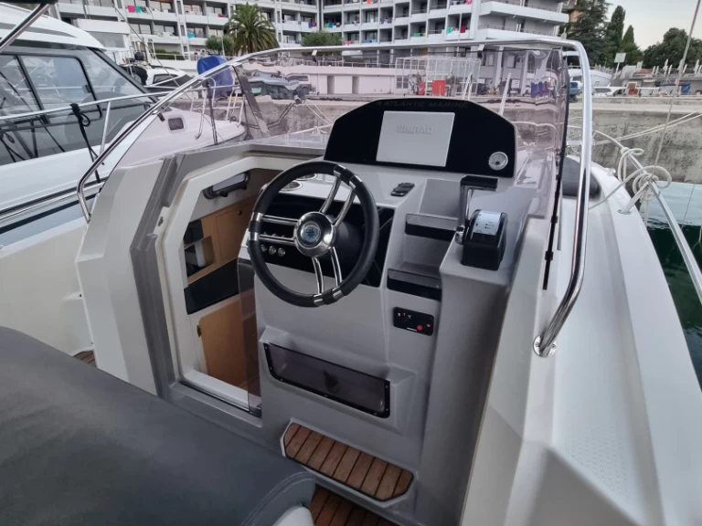 Alquiler Opatija - Atlantic Atlantic Marine Sun Cruiser 730 en SamBoat