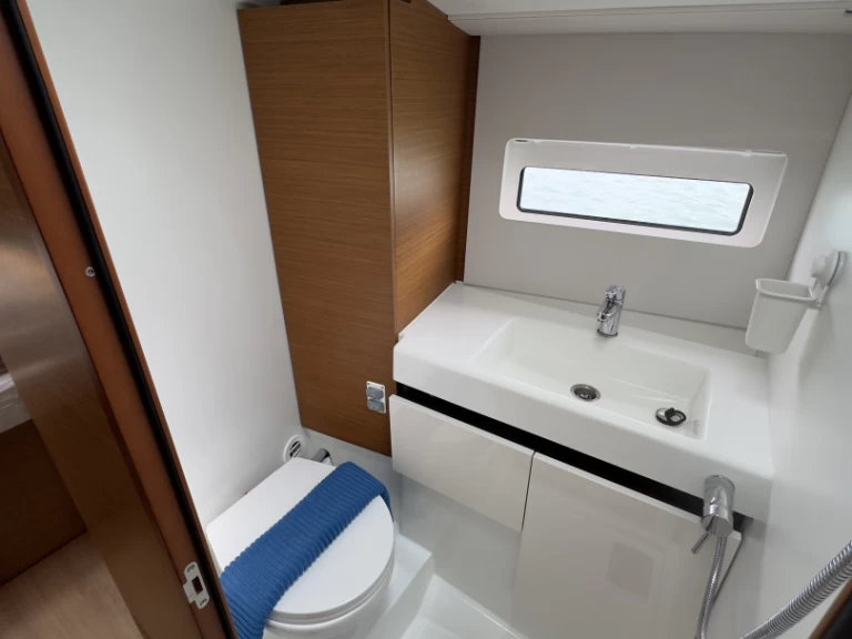 Jeanneau Sun Odyssey 490 de alquiler a Rodi Garganico