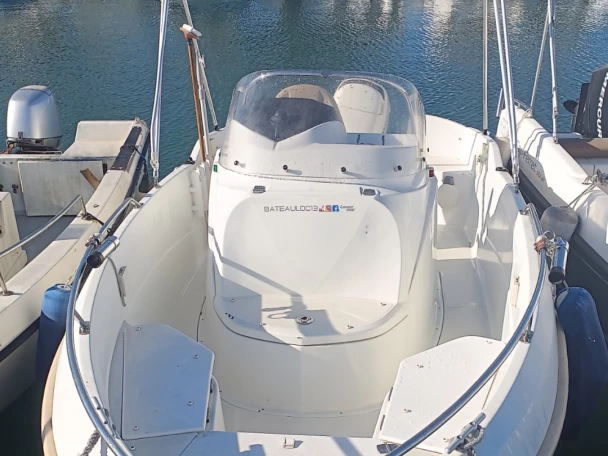 Alquiler de Bénéteau Flyer 500 Open en Fos-sur-Mer