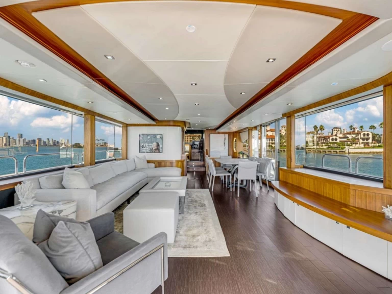 Alquiler de embarcaciones Sunseeker RMM JOB enMiami en Samboat