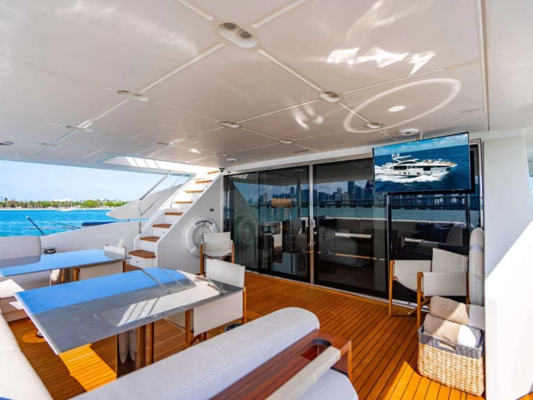 Alquiler de embarcaciones Azimut CARPE DIEM enBahamas en Samboat