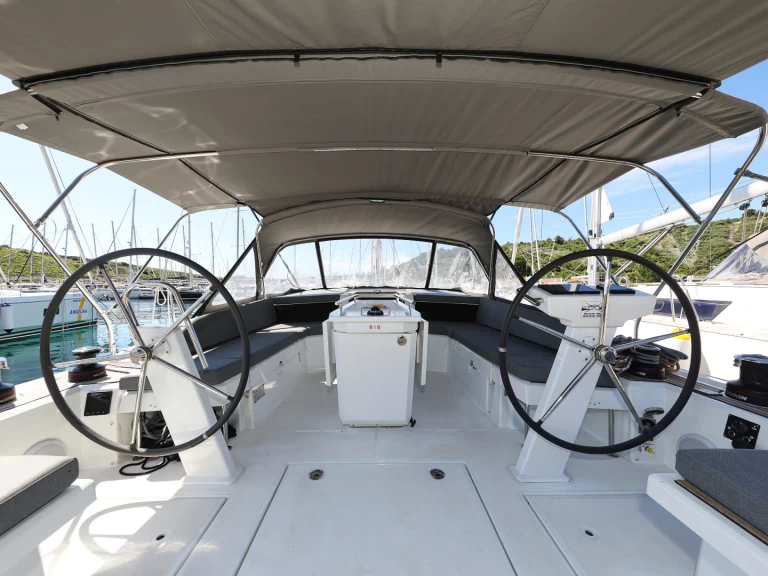 Velero para alquilar Primošten al mejor precio