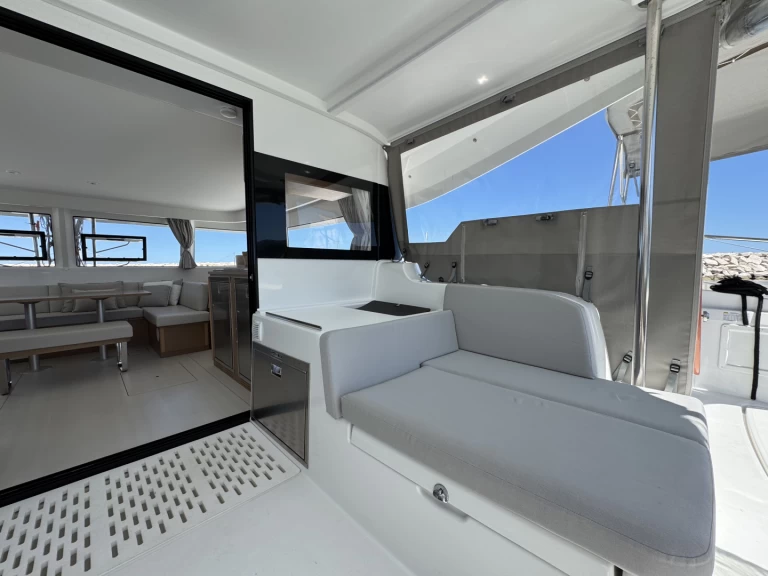 Excess Excess 14 de alquiler a Rodi Garganico