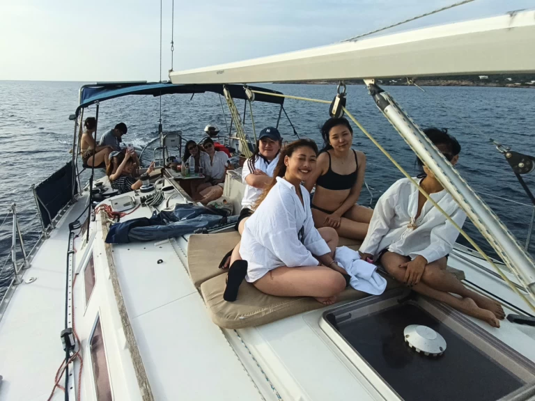 Velero para alquilar Sant Antoni de Portmany al mejor precio