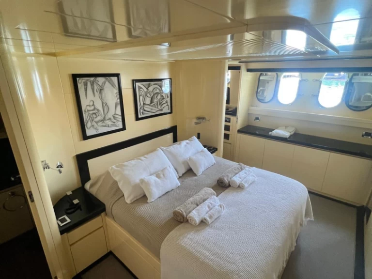 Alquiler de Yate de lujo, con o sin patrón Canados Castellammare di Stabia