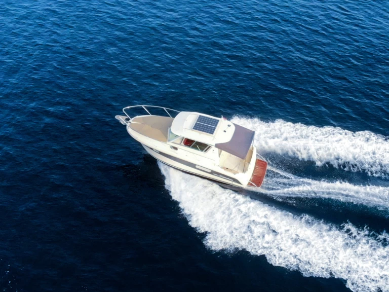 Alquiler Lancha Ocqueteau con o sin  título de navegación