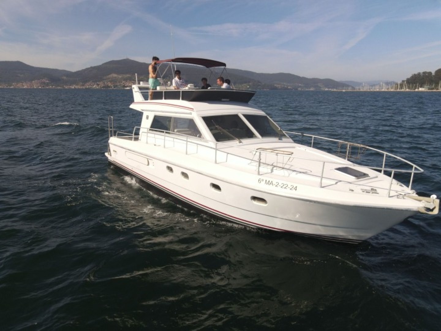 Ferretti 39