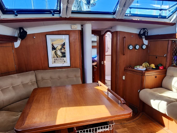 Oyster Marine Oyster 47 de alquiler a Porto San Paolo