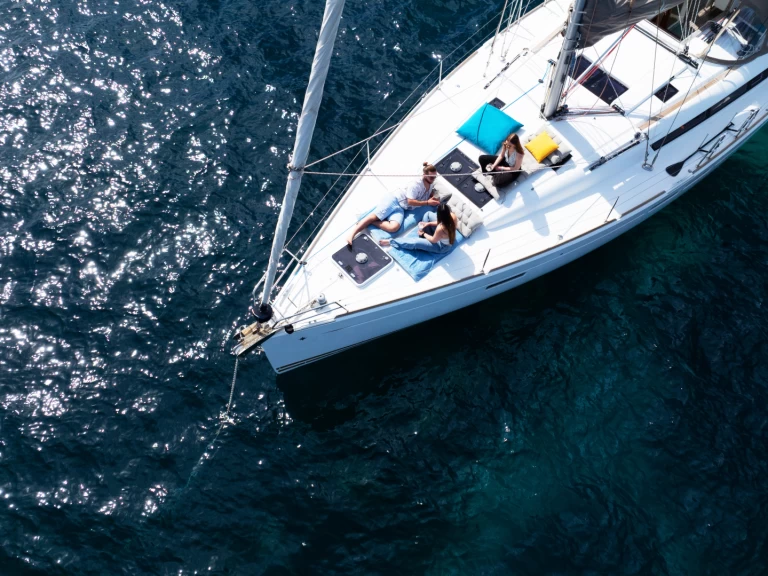 Alquiler de embarcaciones Jeanneau Sun Odyssey 469 enNice en Samboat