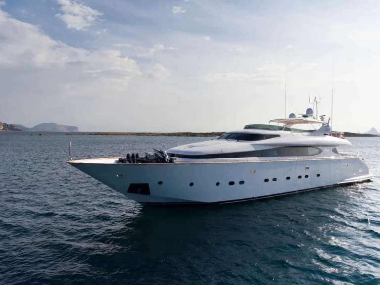 Alquiler Yate de lujo en Poltu Quatu - Fipa Italiana Yachts Maiora 32 DP Fly