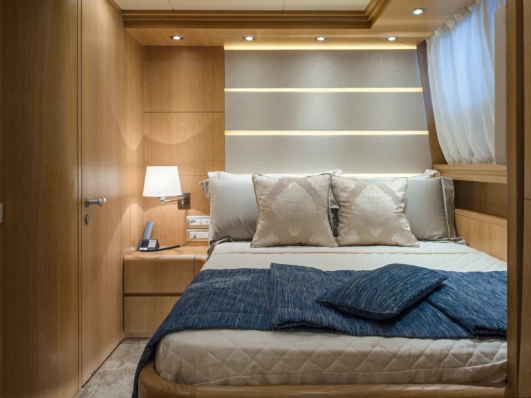 Alquiler de embarcaciones Fipa Italiana Yachts Maiora 32 DP Fly enPoltu Quatu en Samboat