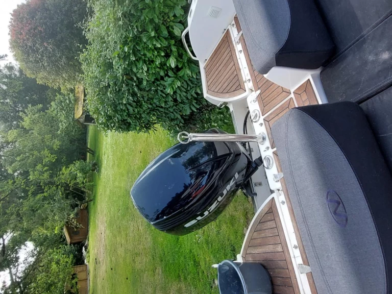 Lancha para alquilar Porto-Vecchio al mejor precio