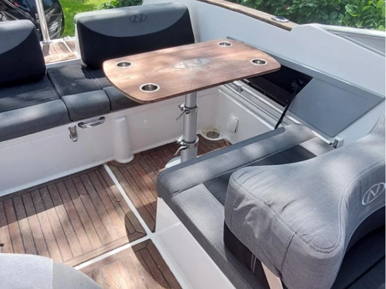 Lancha para alquilar Porto-Vecchio al mejor precio