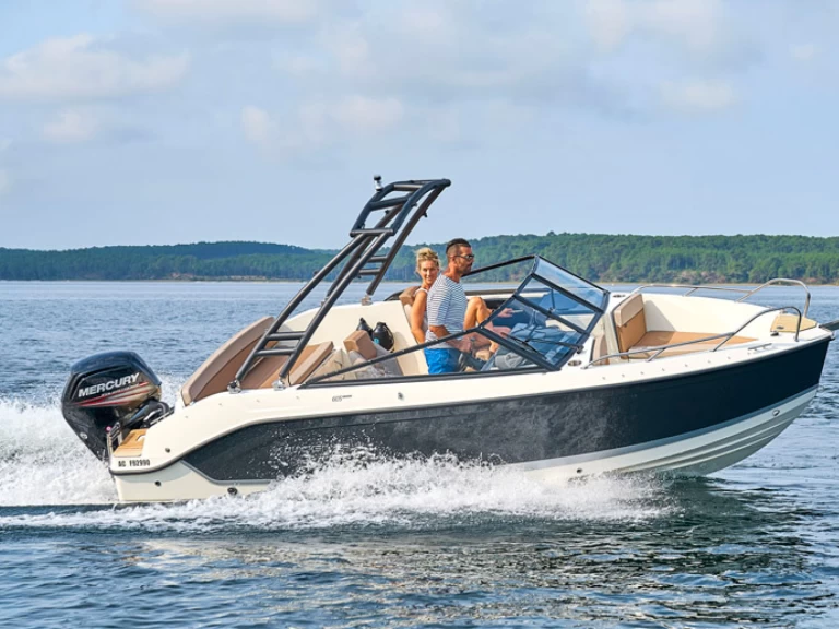 Alquiler de barcos Altea barato de Activ 605 Bowrider