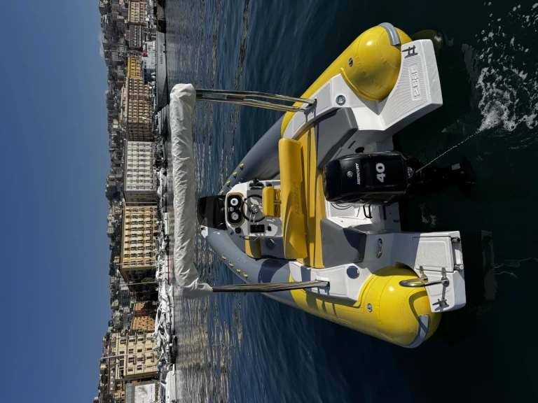 Alquiler de 2bar 620 en Nápoles