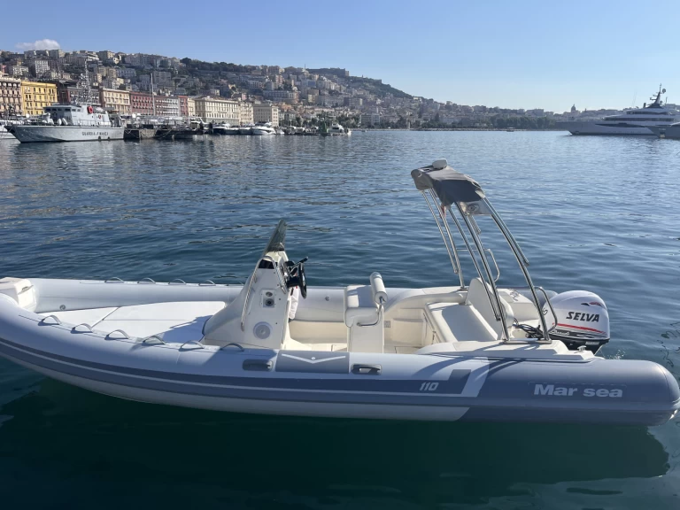 Alquiler de embarcaciones Marsea 110 enNápoles en Samboat