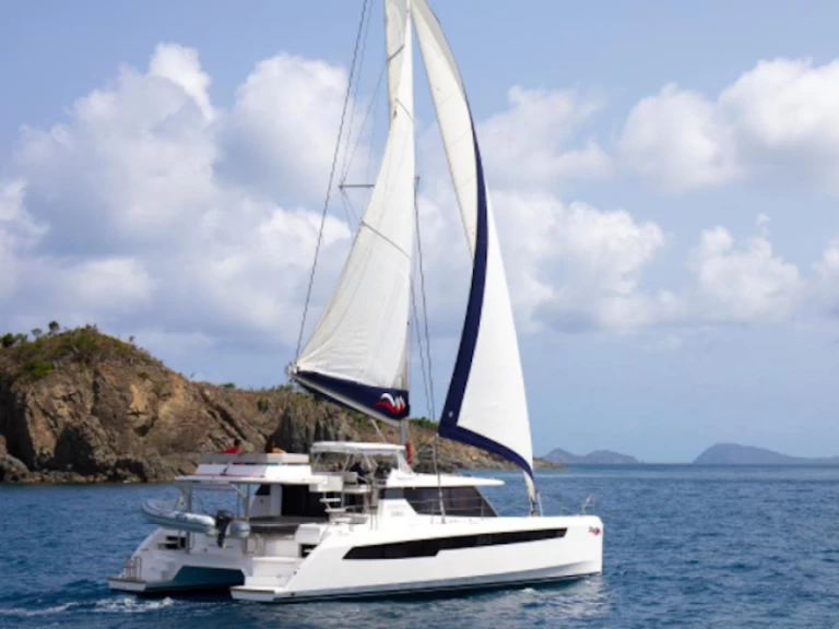 Alquiler de barcos Nassau barato de Leopard 50