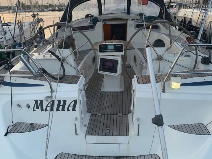 Velero para alquilar Marsella al mejor precio