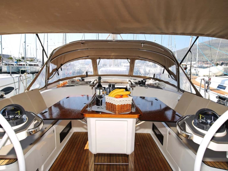 Alquiler Trogir - Bavaria Cruiser 56 en SamBoat