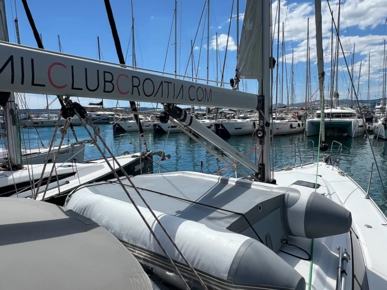 Alquiler Kaštela - Bavaria Cruiser 41 en SamBoat