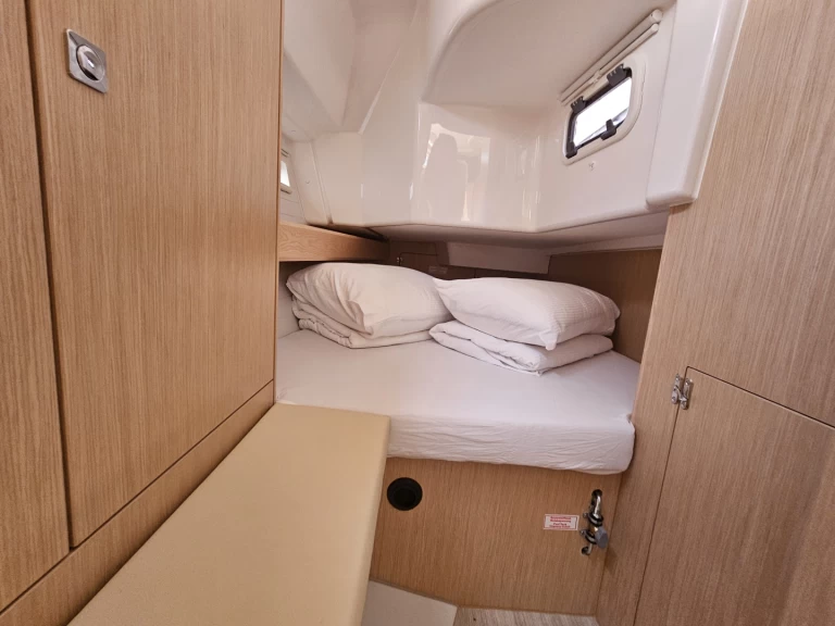 Bavaria Cruiser 34 de alquiler a Biograd na Moru